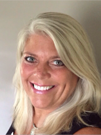 Jill Kaps VanBruaene – headshot